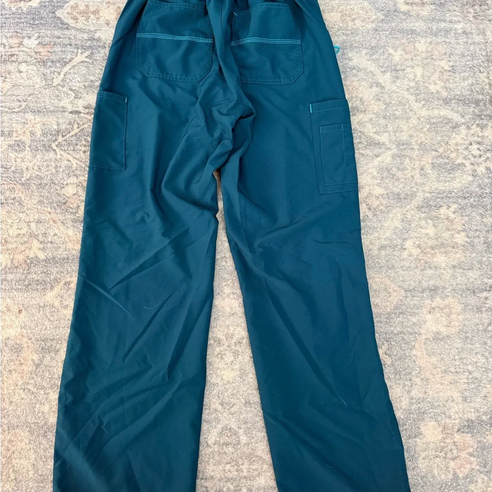 Carhartt women’s Dark Teal scrub pants - Picture 2 of 3